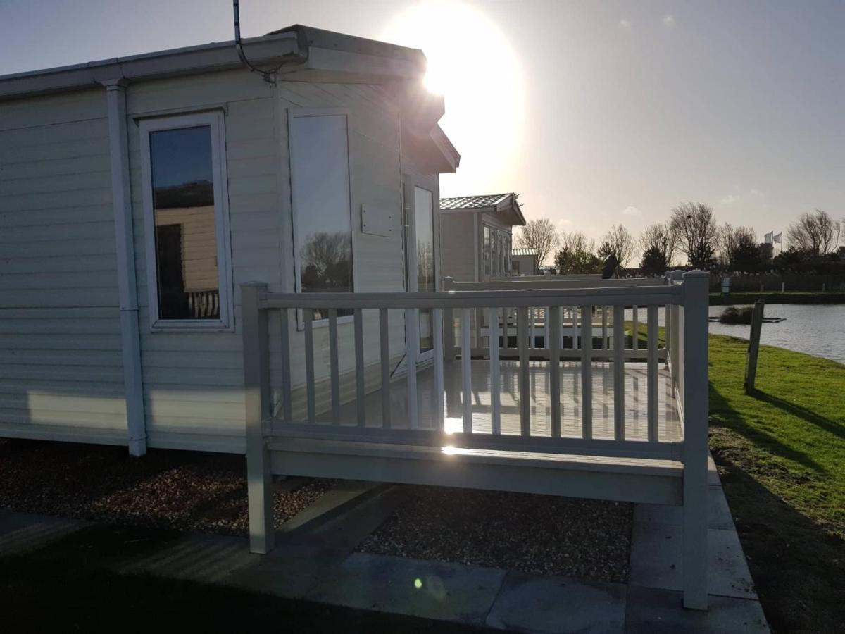 8 Berth Deluxe Caravan Ml88 Golden Palm Chapel St Leonards Bagian luar foto